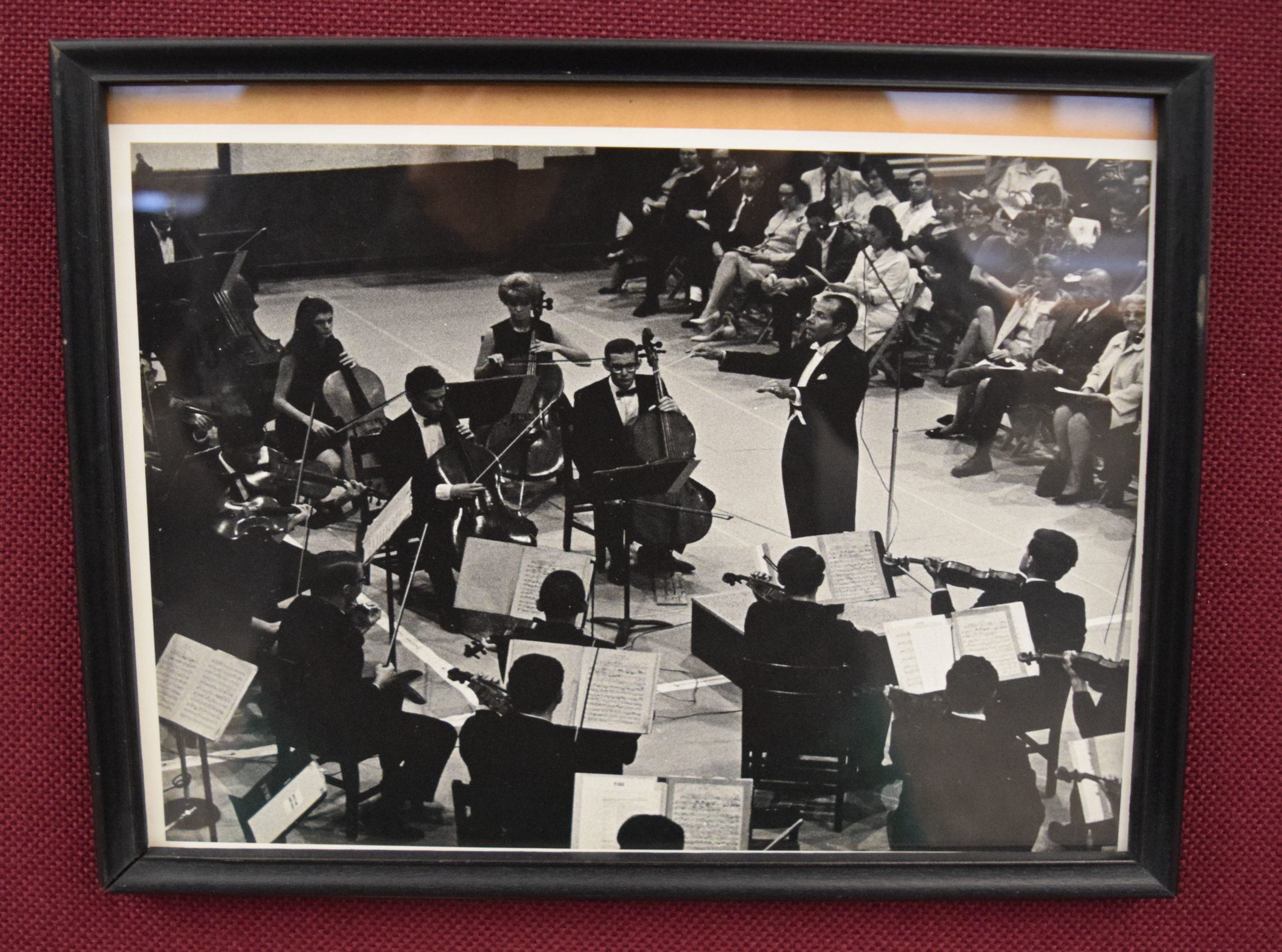 Fennell directing University of Miami Symphony Orchestra